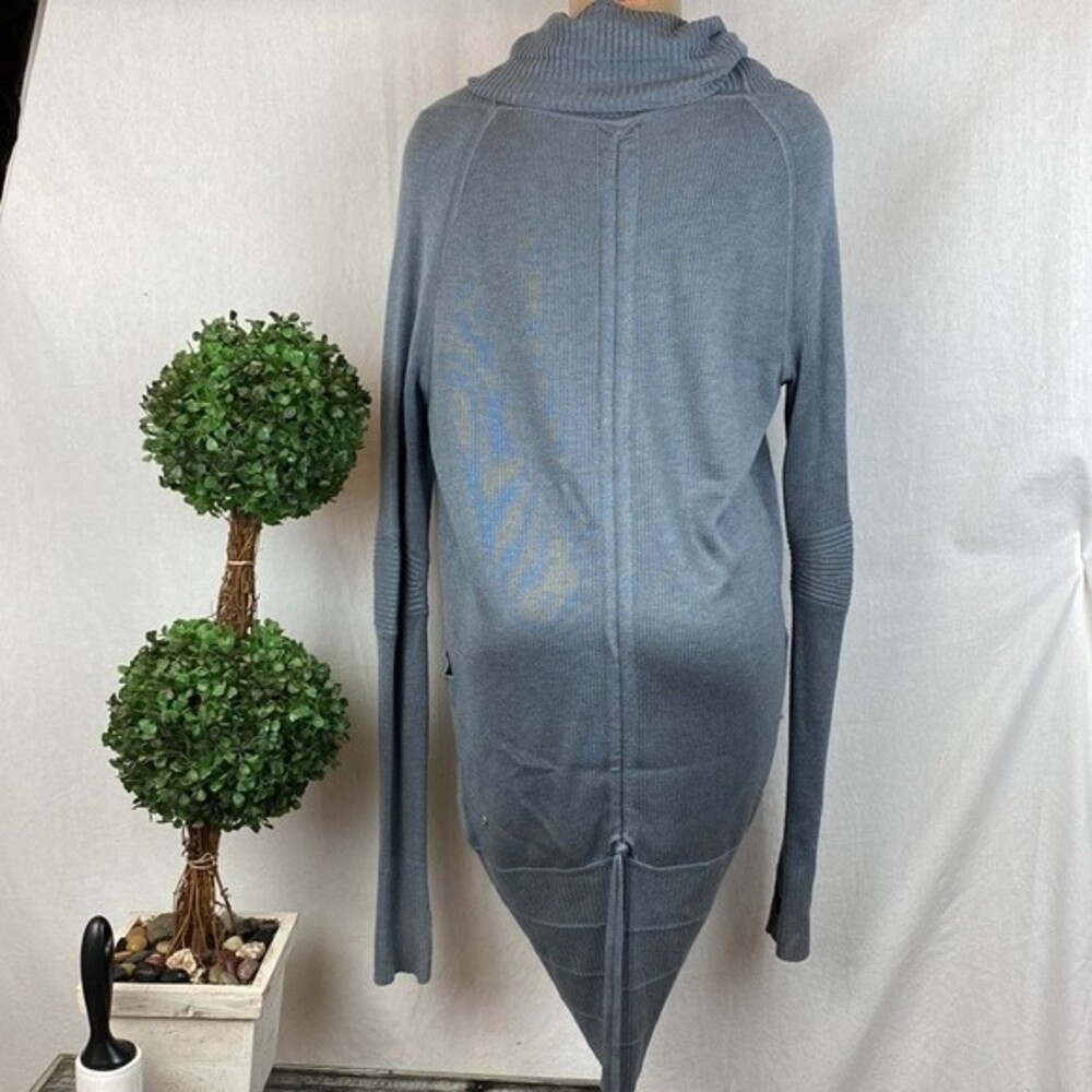 Lululemon Gray Transformation Wrap Open Front Cardigan Sweater 6 - Picture 3 of 9